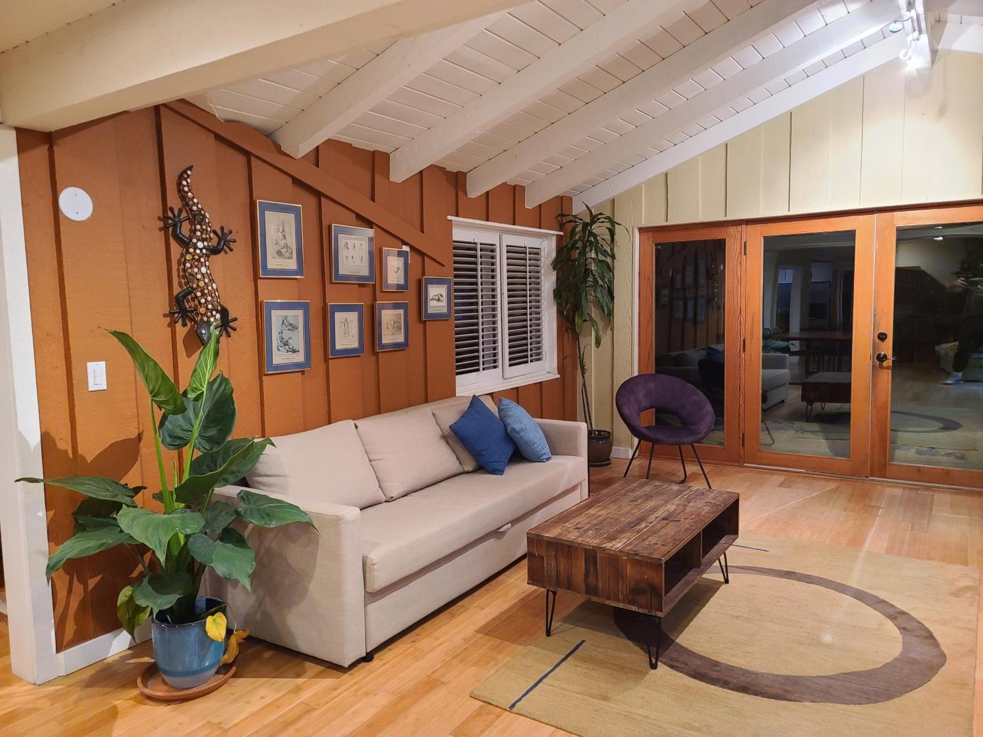 Westside Retreat W Yard, Grill, Hot Tub, Near Sofi Stadium, Lax, And The Los Angeles